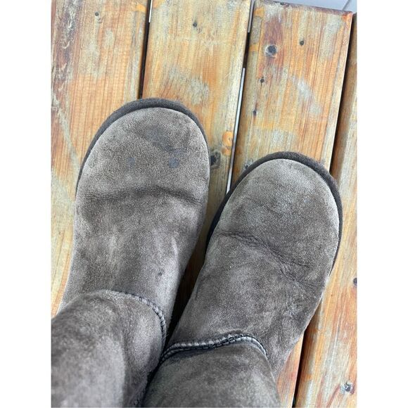 UGG Classic Short 5825 Chestnut Brown Booties Size 7 - Picture 8 of 8